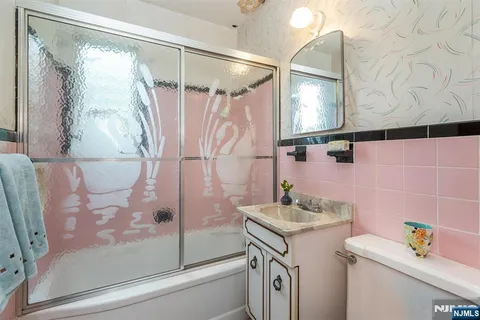 $399,000 | 66 Coeyman Avenue, Bloomfield, NJ 07003