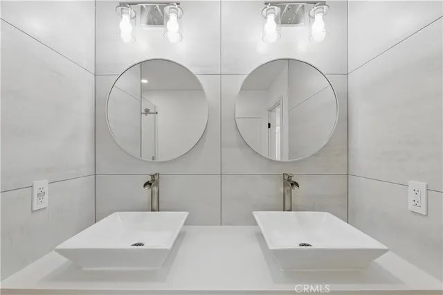 $1,099,000 | 1010 West 13th Street, San Pedro, CA 90731