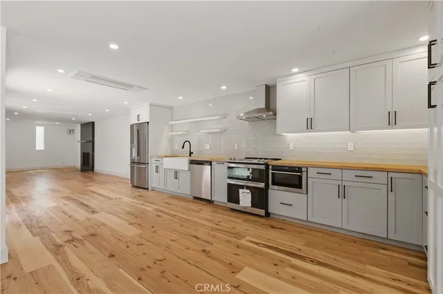 $1,099,000 | 1010 West 13th Street, San Pedro, CA 90731