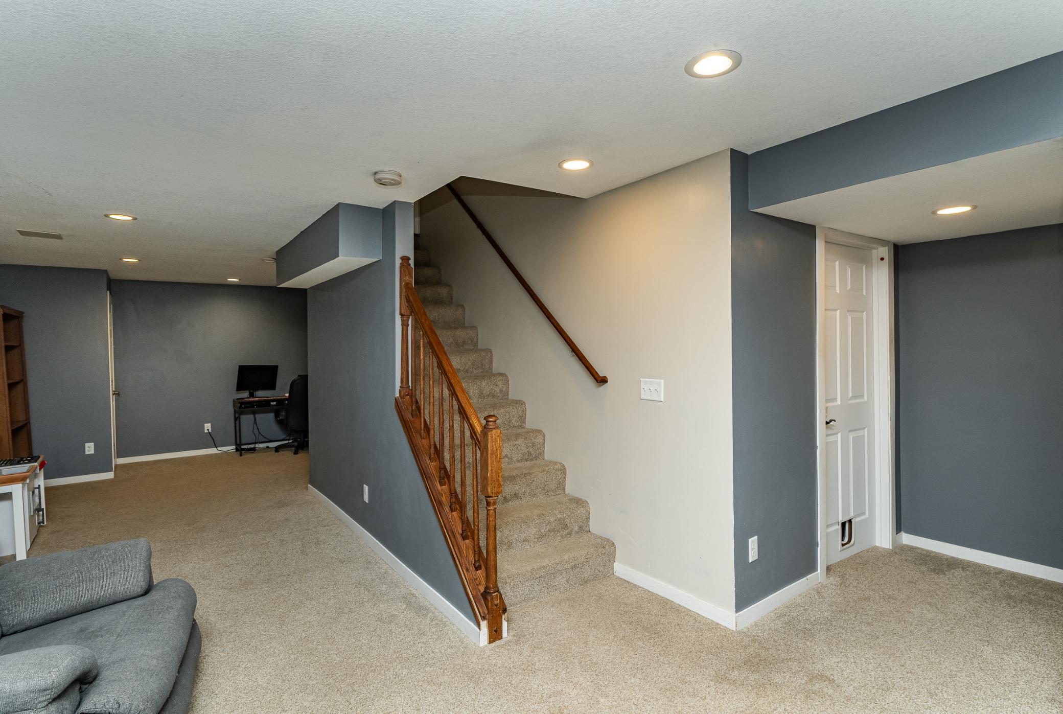 424 31st Street Northwest Rochester, MN 55901 - Photo 18 of 27