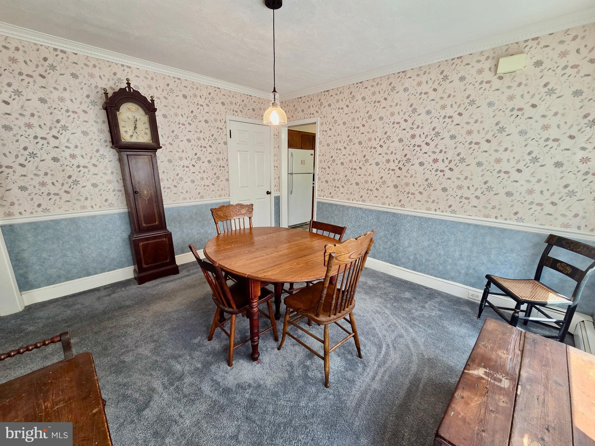 41 Wayne Avenue Springfield, PA 19064 - Photo 8 of 25 Dining room