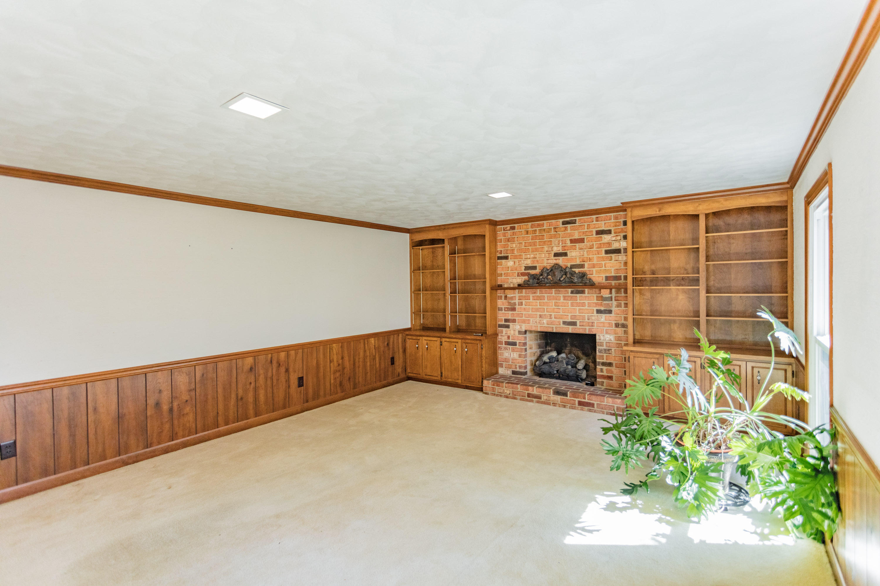 815 Ross Road Lexington, VA 24450 - Photo 14 of 57 14