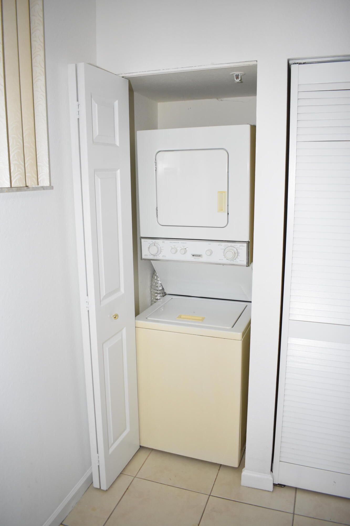 1954 Marsh Harbor Drive, Unit 101 Riviera Beach, FL 33404 - Photo 5 of 8 MH 5