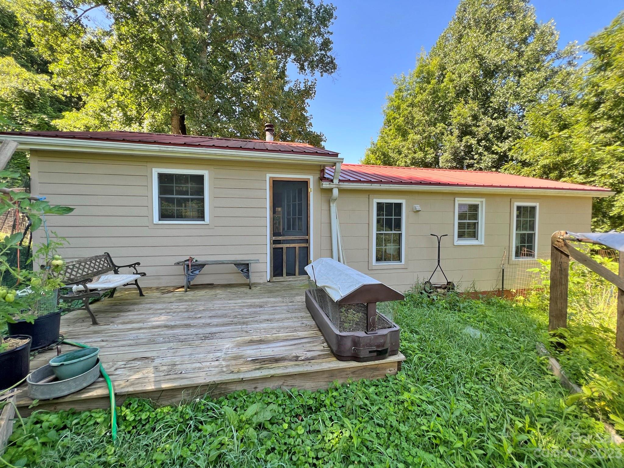 3390 Revere Road Marshall, NC 28753 - Photo 23 of 34 Gallery Image 23