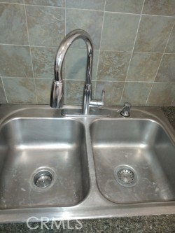 1040 Cedar Avenue, Unit 2 Long Beach, CA 90813 - Photo 2 of 6 a close view of sink