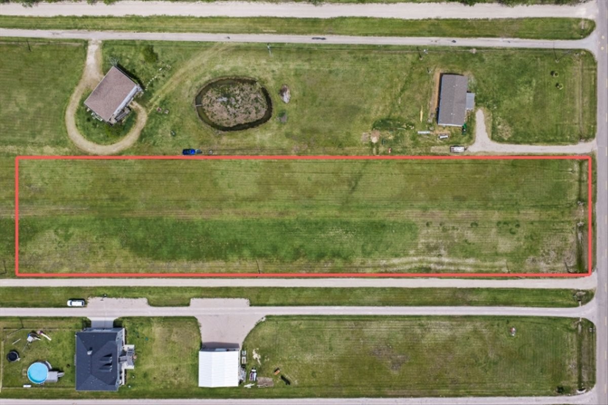4409 West Bayshore Road Anahuac, TX 77514 - Photo 3 of 15