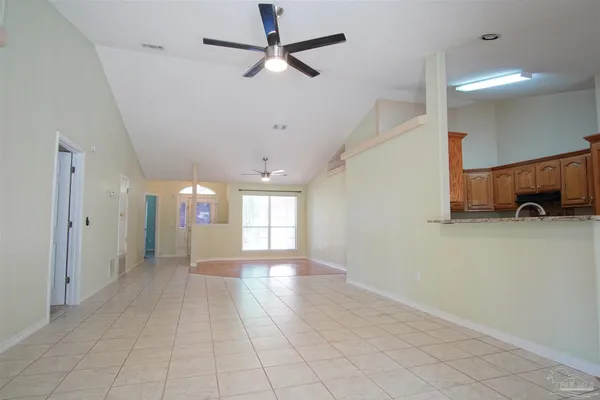 $1,950 | 5947 Grandview Drive, Milton, FL 32570