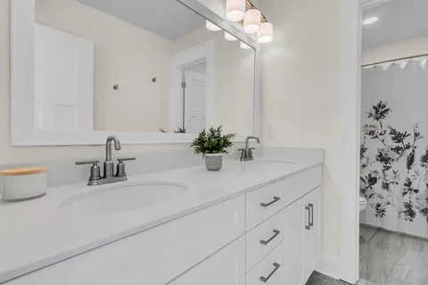 $819,000 | 1108 Oak Bluff Avenue, Charleston, SC 29492