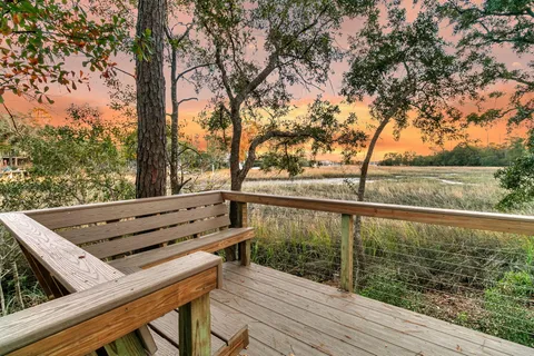 $819,000 | 1108 Oak Bluff Avenue, Charleston, SC 29492