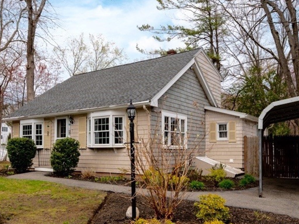 7 Elma Road North Reading, MA 01864 - Photo 1 of 30 Gallery Image 1