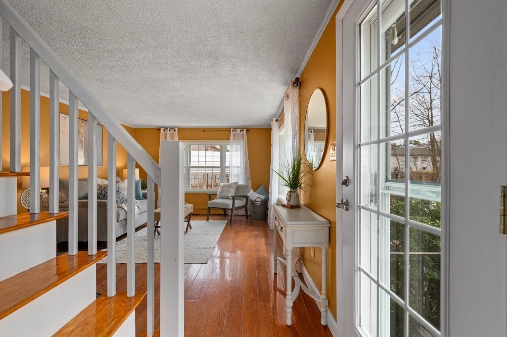 7 Elma Road North Reading, MA 01864 - Photo 3 of 30 Gallery Image 3