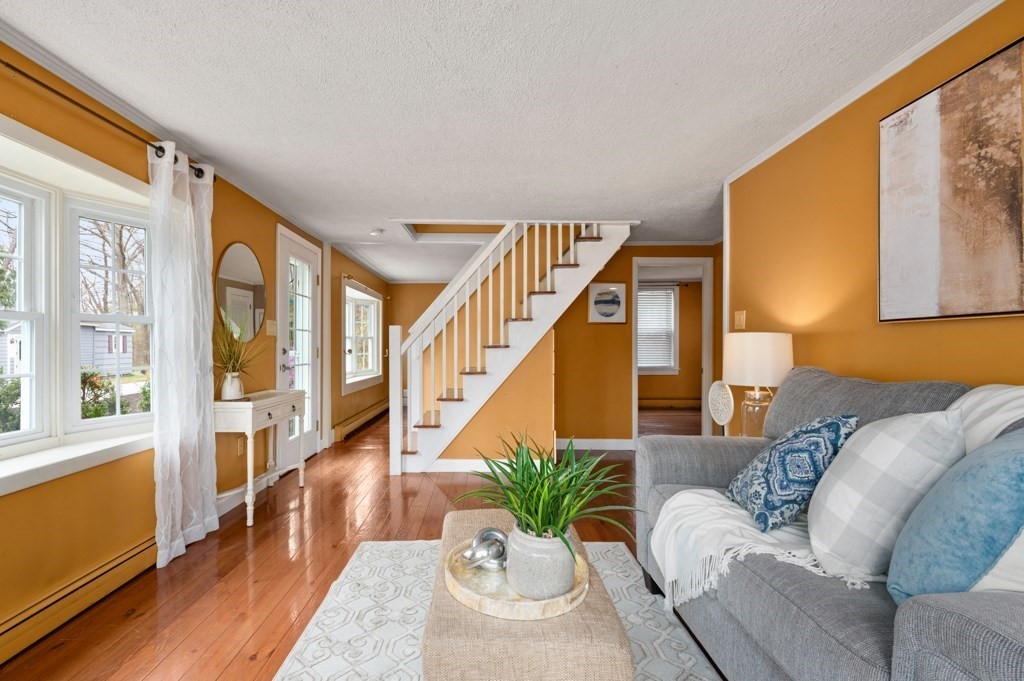 7 Elma Road North Reading, MA 01864 - Photo 6 of 30 Gallery Image 6