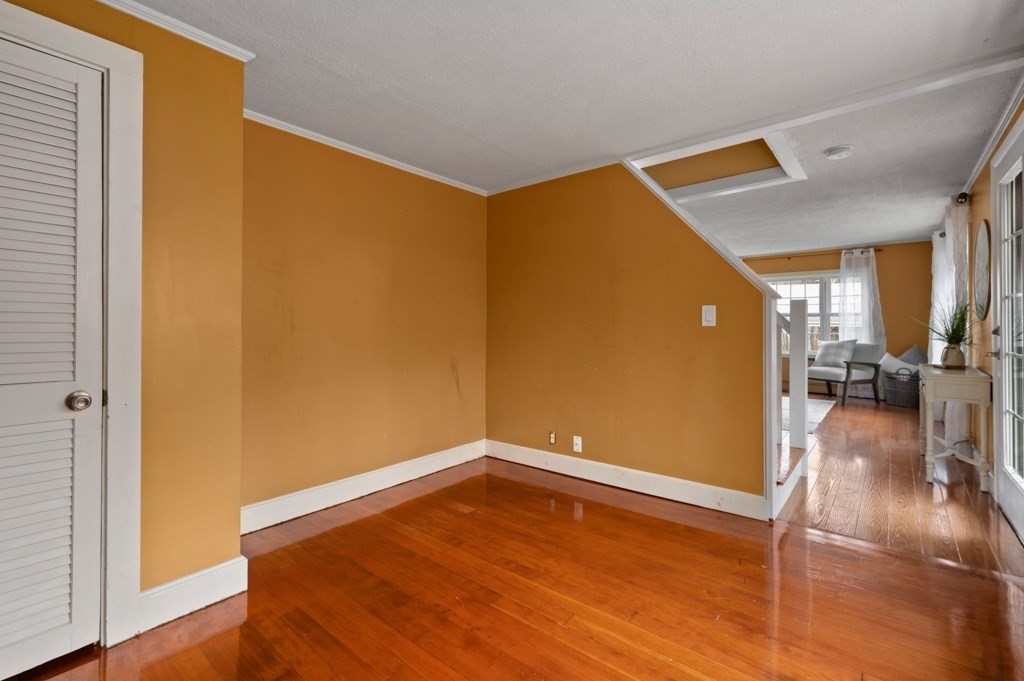 7 Elma Road North Reading, MA 01864 - Photo 8 of 30 Gallery Image 8