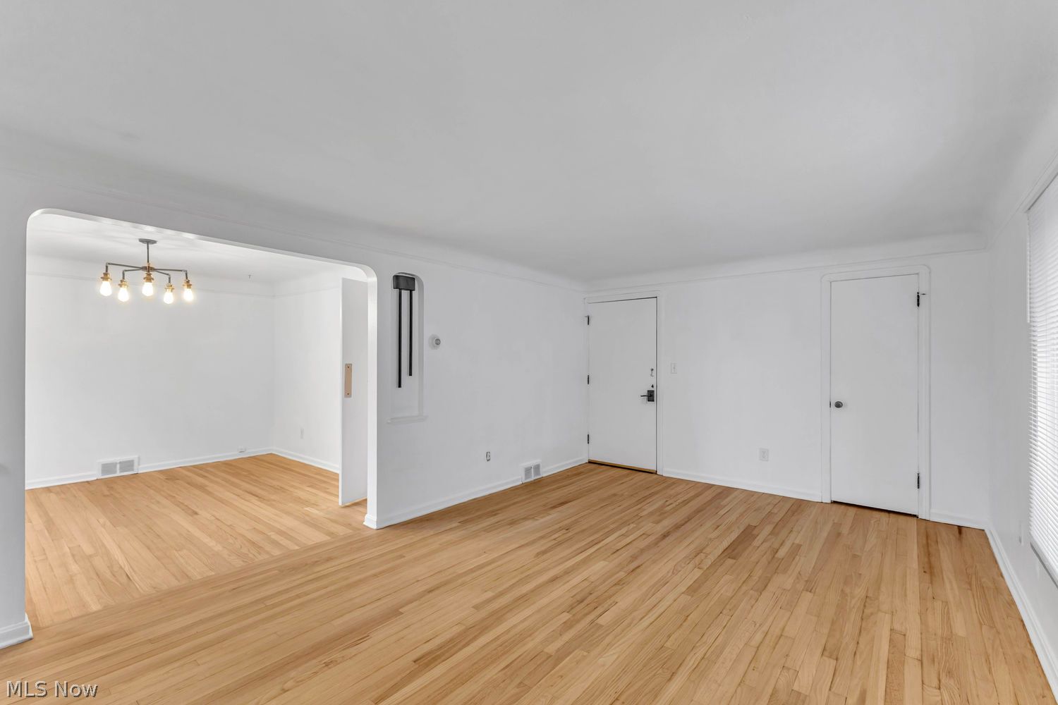 3098 Warren Road Cleveland, OH 44111 - Photo 6 of 37 Gallery Image 6