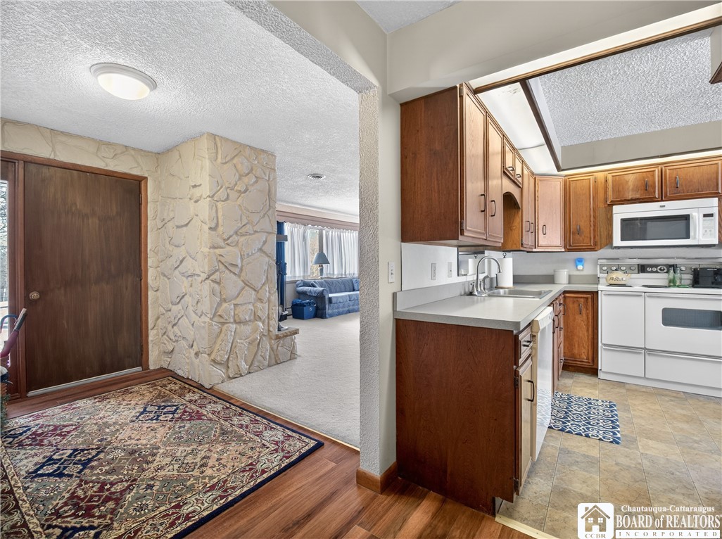 24 Prospect Street Hanover, NY 14062 - Photo 13 of 46