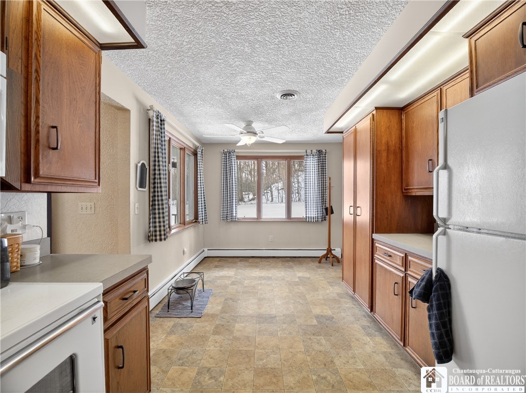 24 Prospect Street Hanover, NY 14062 - Photo 8 of 46