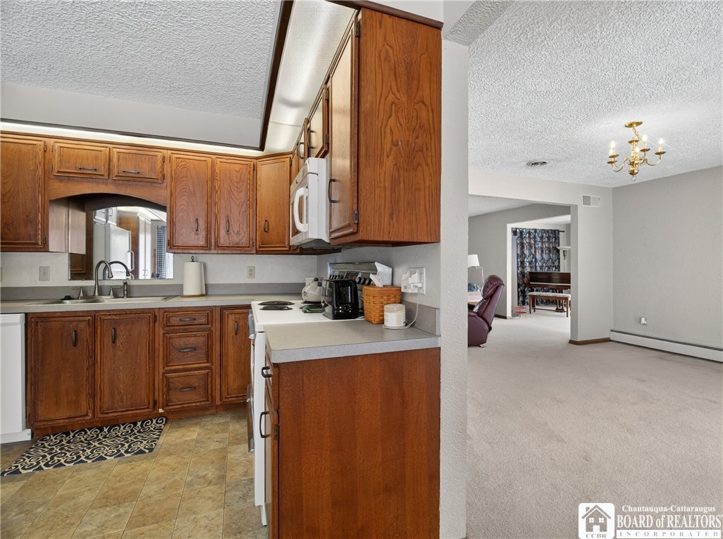 24 Prospect Street Hanover, NY 14062 - Photo 10 of 46