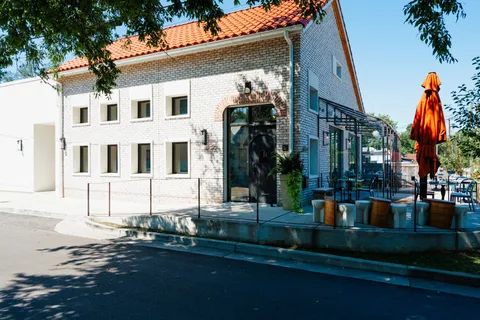 $1,590,000 | 98 44th Avenue North, Nashville, TN 37209