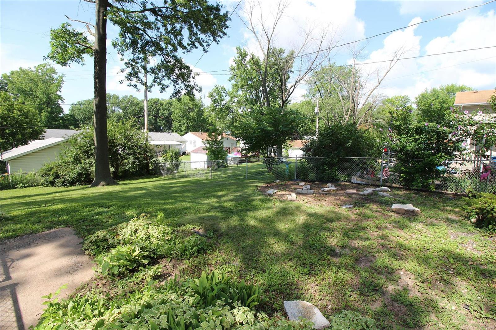 4708 Weber Road St. Louis, MO 63123 - Photo 21 of 30 Gallery Image 21