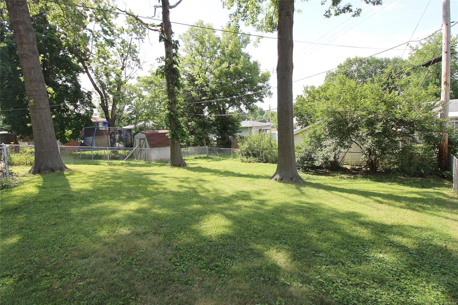 4708 Weber Road St. Louis, MO 63123 - Photo 23 of 30 Gallery Image 23