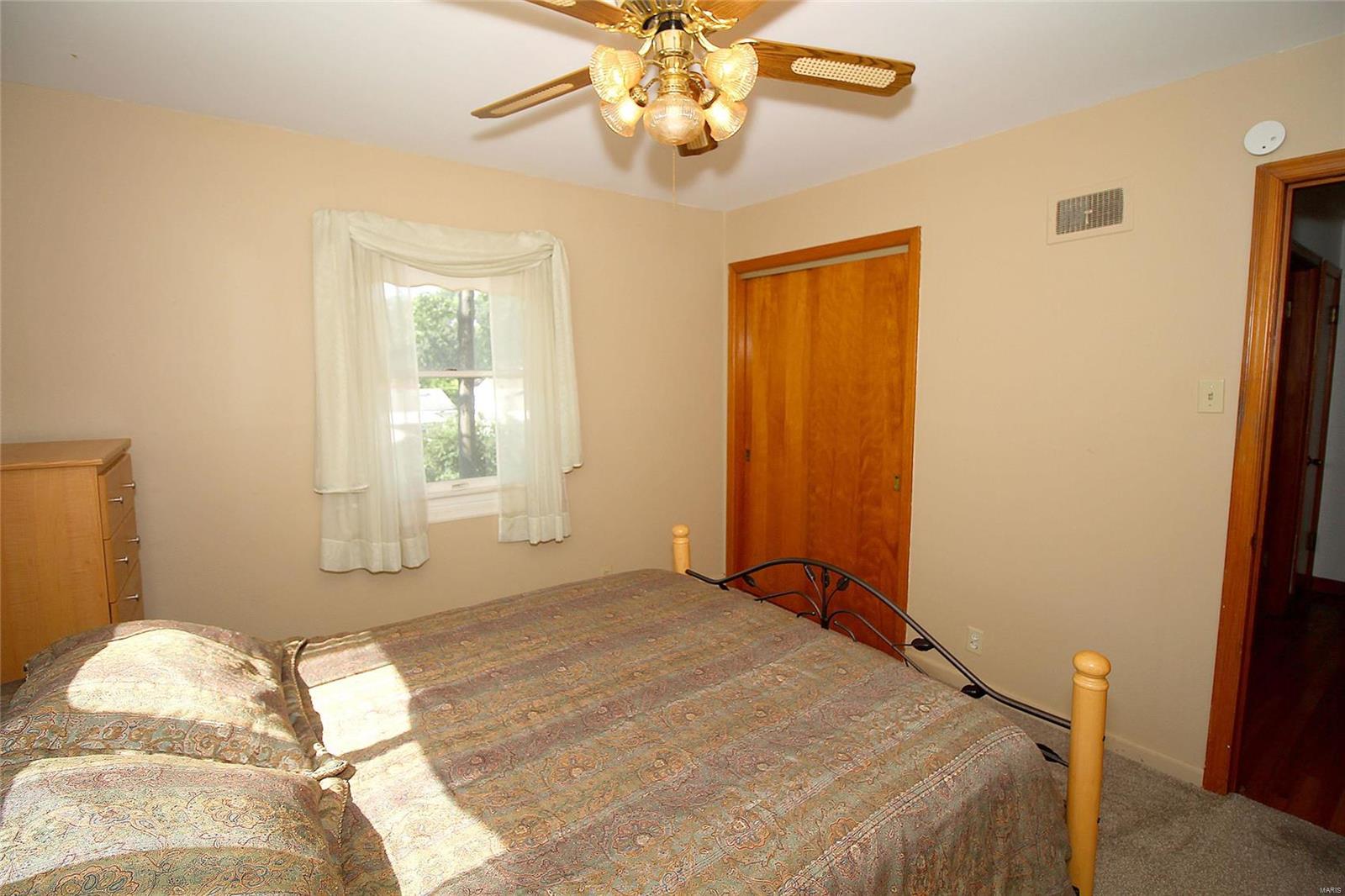 4708 Weber Road St. Louis, MO 63123 - Photo 10 of 30 Gallery Image 10