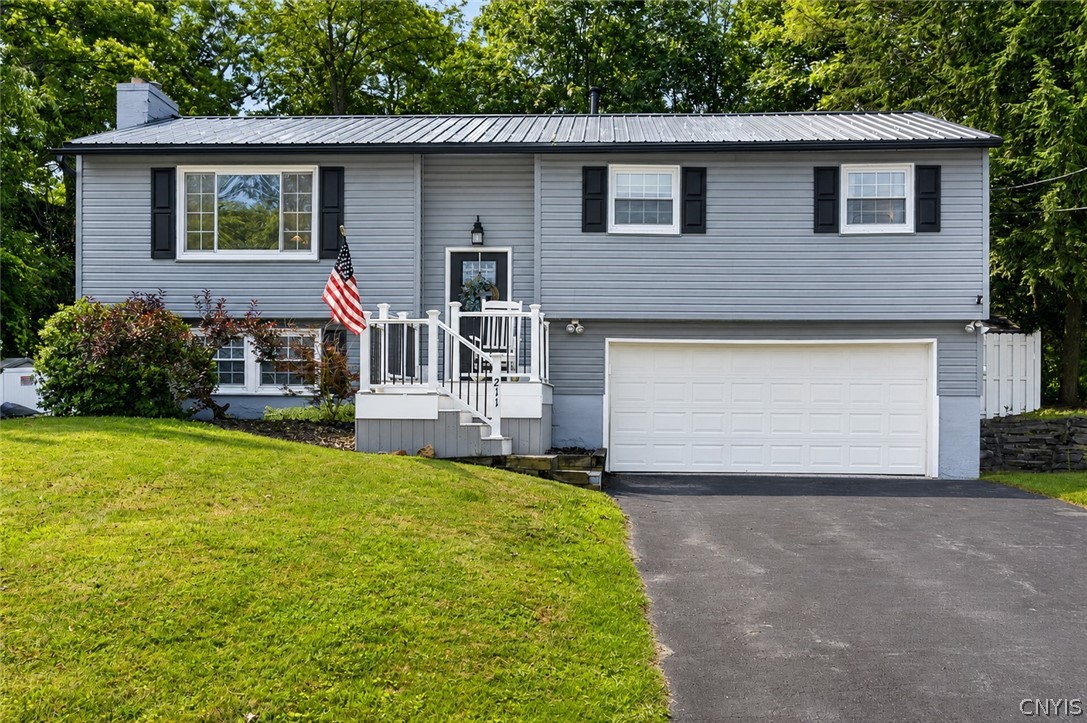 211 Juneway Drive Sullivan, NY 13037 - Photo 2 of 48
