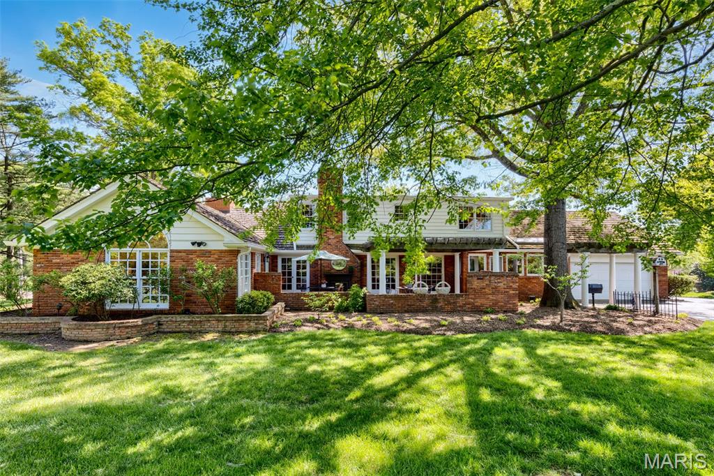 11101 Hermitage Hill Road Frontenac, MO 63131 - Photo 42 of 46