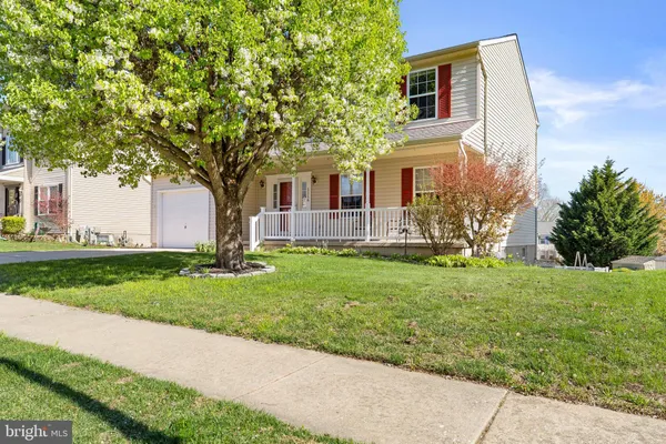 a sign that is on the side of the road