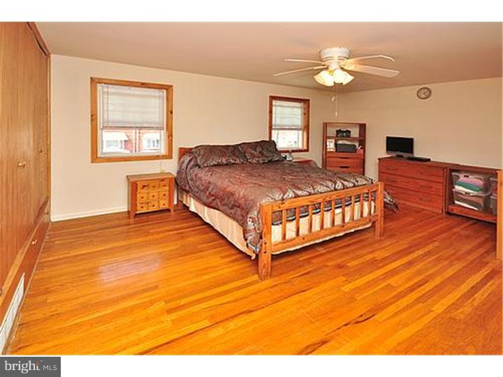12231 Medford Road Philadelphia, PA 19154 - Photo 13 of 19 Master Bedroom