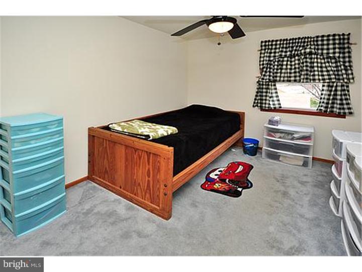 12231 Medford Road Philadelphia, PA 19154 - Photo 16 of 19 Bedroom 3