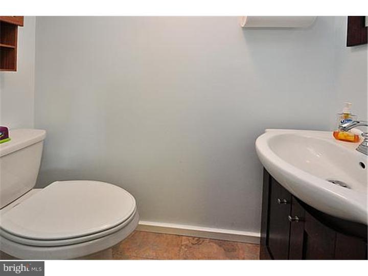 12231 Medford Road Philadelphia, PA 19154 - Photo 10 of 19 Half Bath