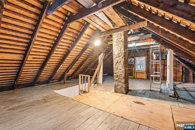 $599,000 | 313 Elm Avenue, Bogota, NJ 07603