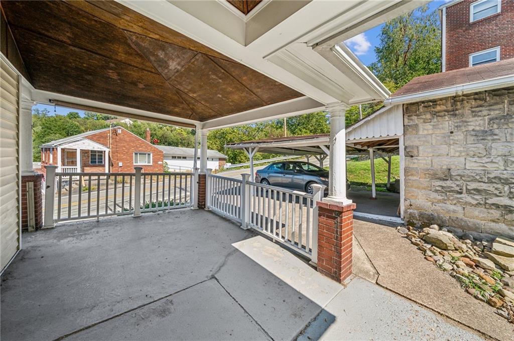 5742 Verona Road Verona, PA 15147 - Photo 4 of 32 Gallery Image 4