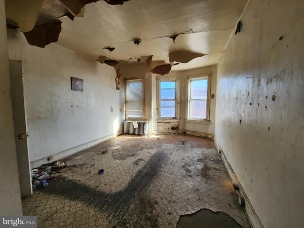 a view of a storage & utility room