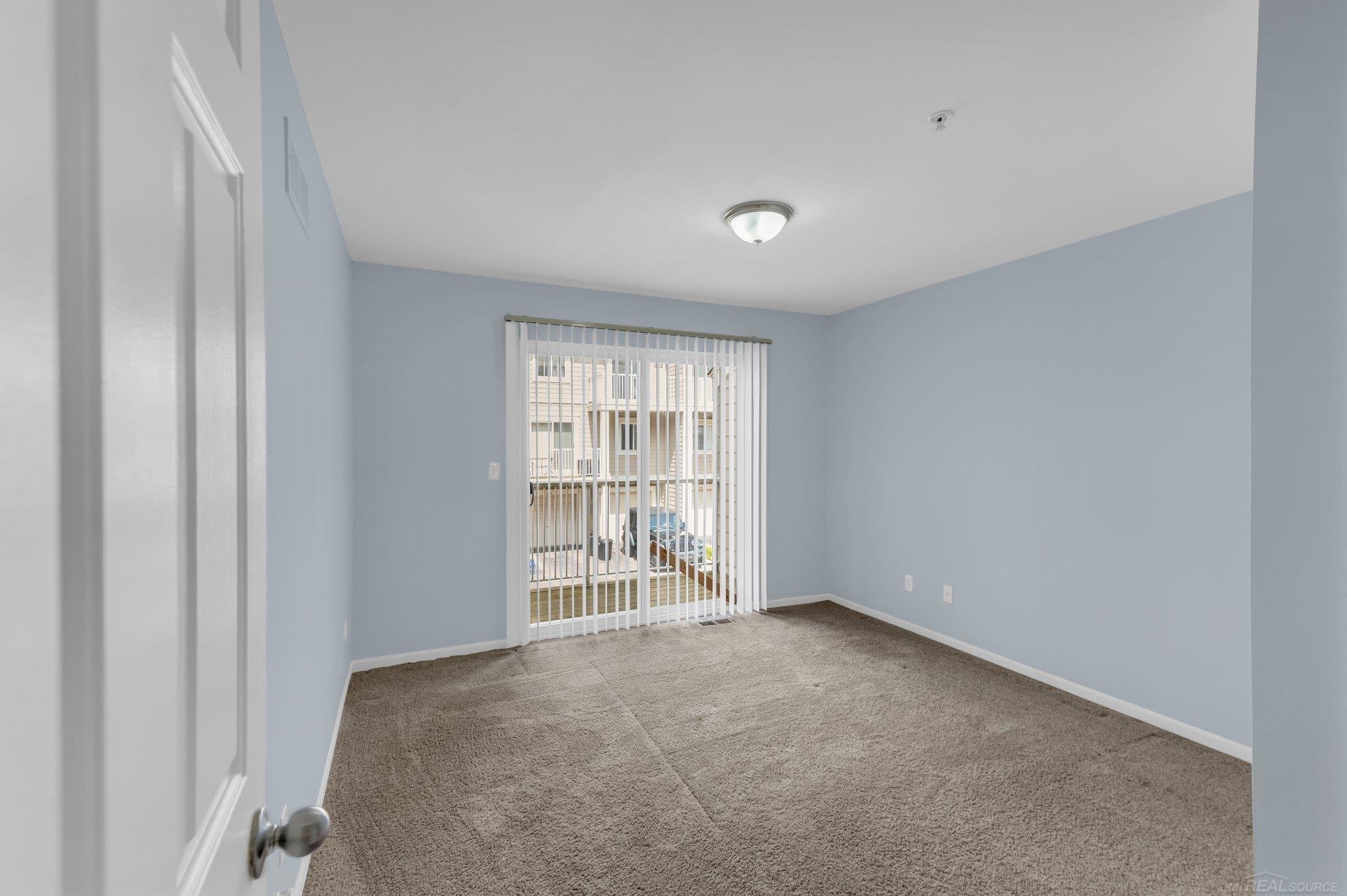 1139 Beaver Run Troy, MI 48083 - Photo 9 of 25