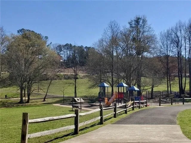 $1,829 | 818 Calvin Pk Drive, Ball Ground, GA 30107