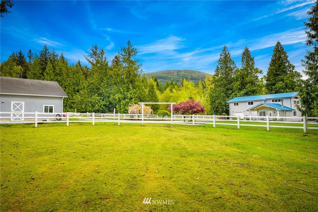 24221 Martin Road Sedro-Woolley, WA 98284 - Photo 33 of 40 Gallery Image 33