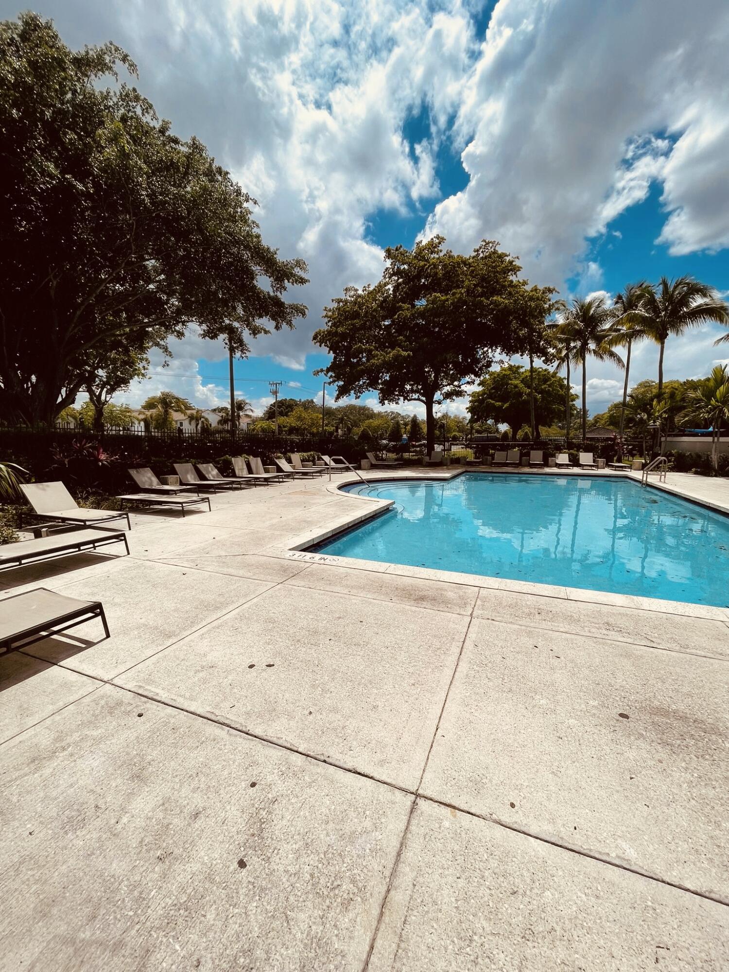 10120 Boca Entrada Boulevard, Unit 307 Boca Raton, FL 33428 - Photo 25 of 26 pool 44