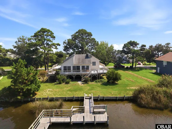 $725,000 | 3930 Ivy Lane, Kitty Hawk, NC 27949
