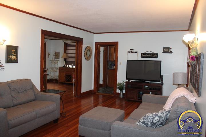 301 North Cedar Street Overbrook, KS 66524 - Photo 15 of 75