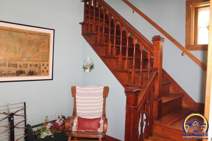 301 North Cedar Street Overbrook, KS 66524 - Photo 2 of 75