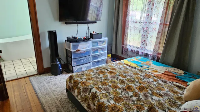 $240,000 | 301 North Cedar Street, Overbrook, KS 66524