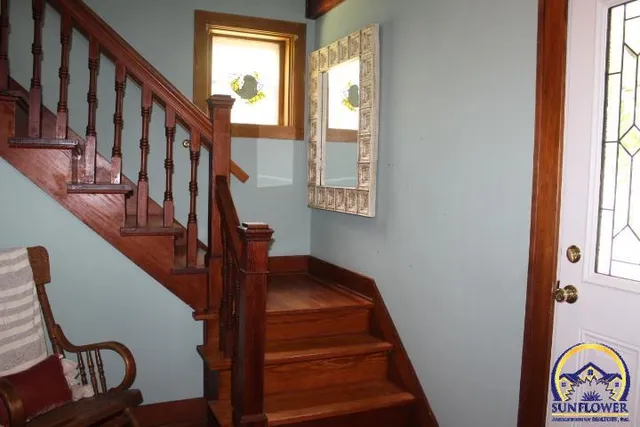 $240,000 | 301 North Cedar Street, Overbrook, KS 66524