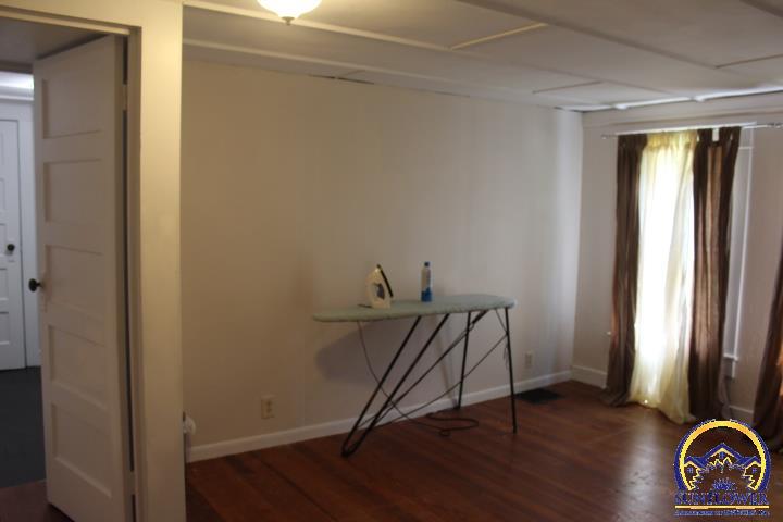 301 North Cedar Street Overbrook, KS 66524 - Photo 38 of 75