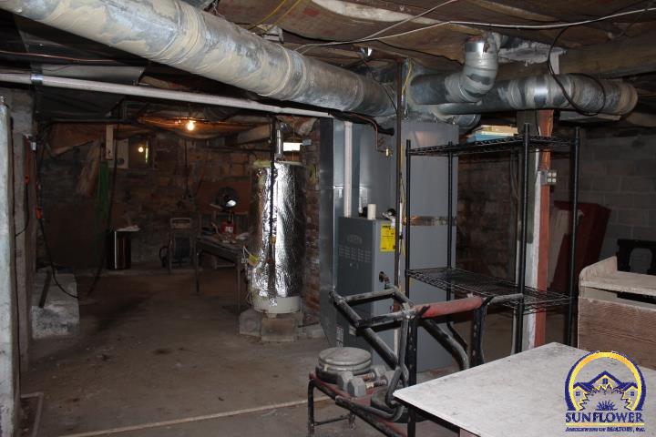 301 North Cedar Street Overbrook, KS 66524 - Photo 47 of 75