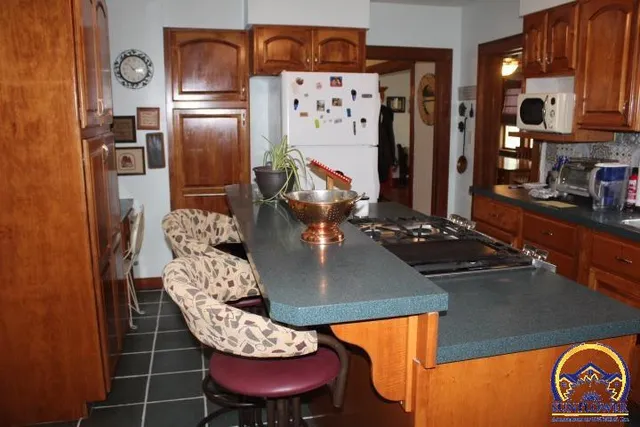 $240,000 | 301 North Cedar Street, Overbrook, KS 66524