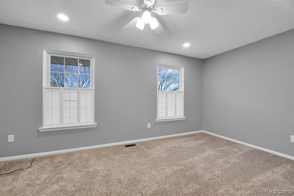 16625 Raleigh Square Drive Southgate, MI 48195 - Photo 13 of 23 Gallery Image 13