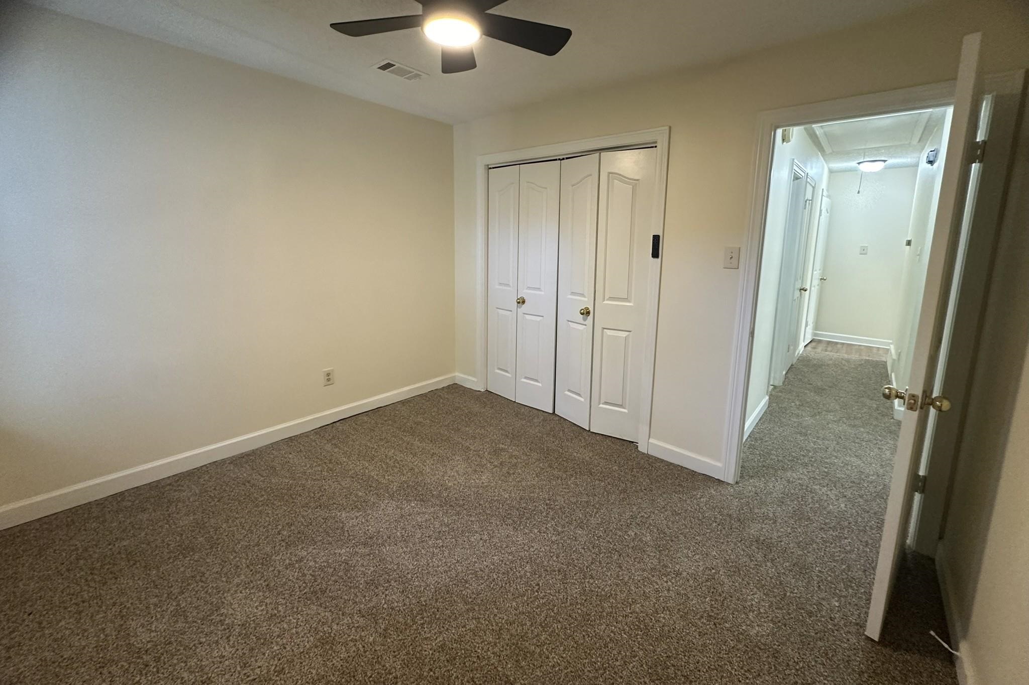 5435 Pine Oak Lane Bartlett, TN 38135 - Photo 8 of 17 an empty room with a bathroom