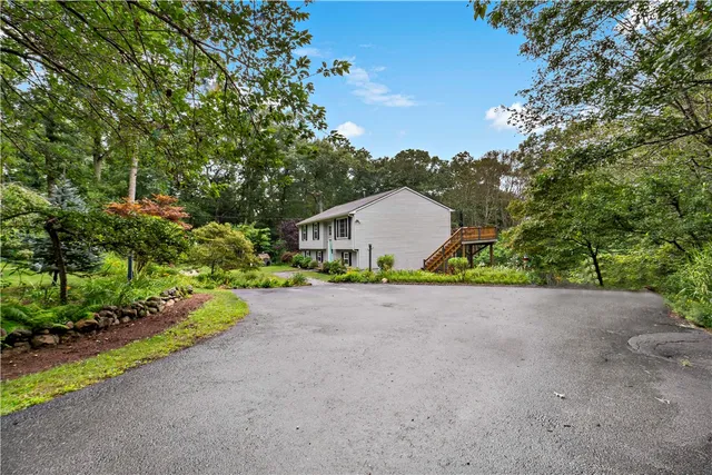 $3,000 | 374 Gardiner Road, Richmond, RI 02892