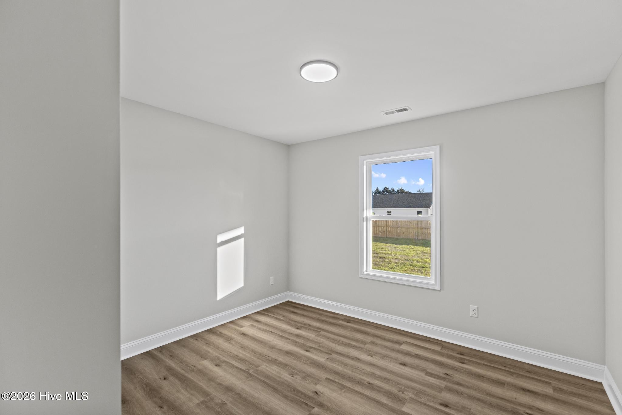 3043 Falcon Court Deep Run, NC 28525 - Photo 14 of 31 425A1013